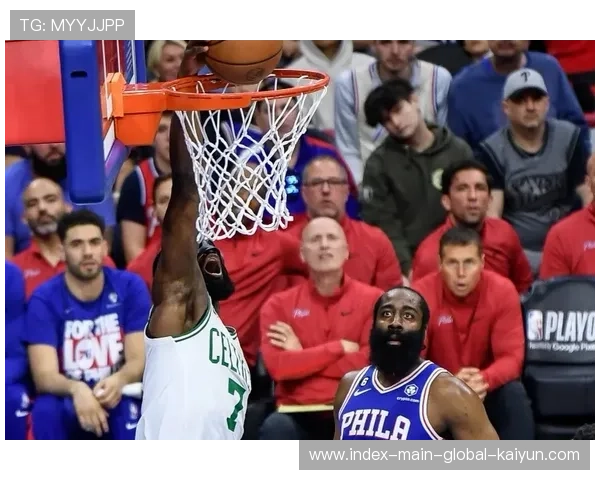 杰伦布朗29.4分冲击力强 凯尔特人锋线得分利器 杰伦布朗29.4分冲击力强 凯尔特人锋线得分利器